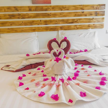Summer Inn Thoddoo Luaran gambar