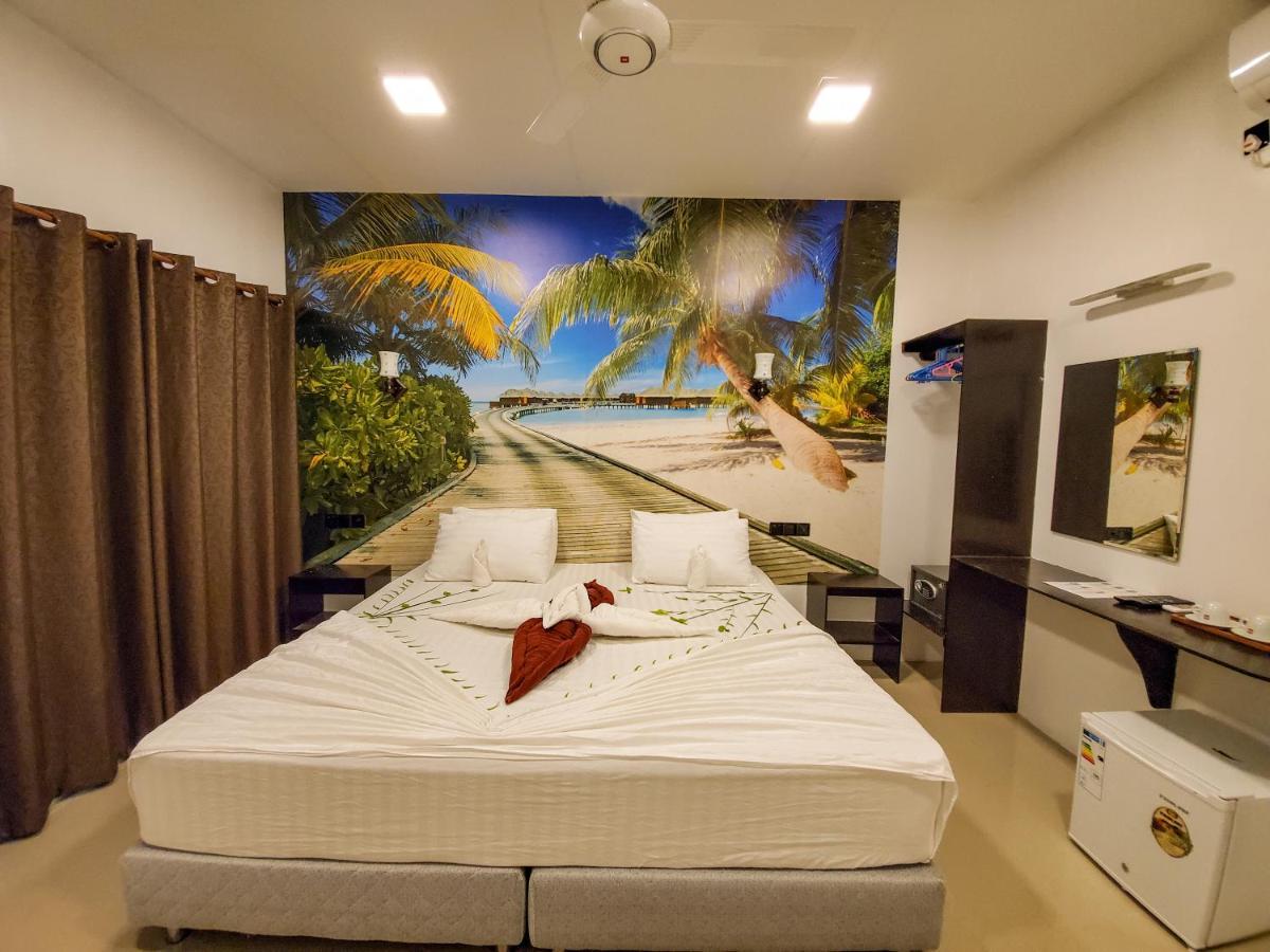Summer Inn Thoddoo Luaran gambar