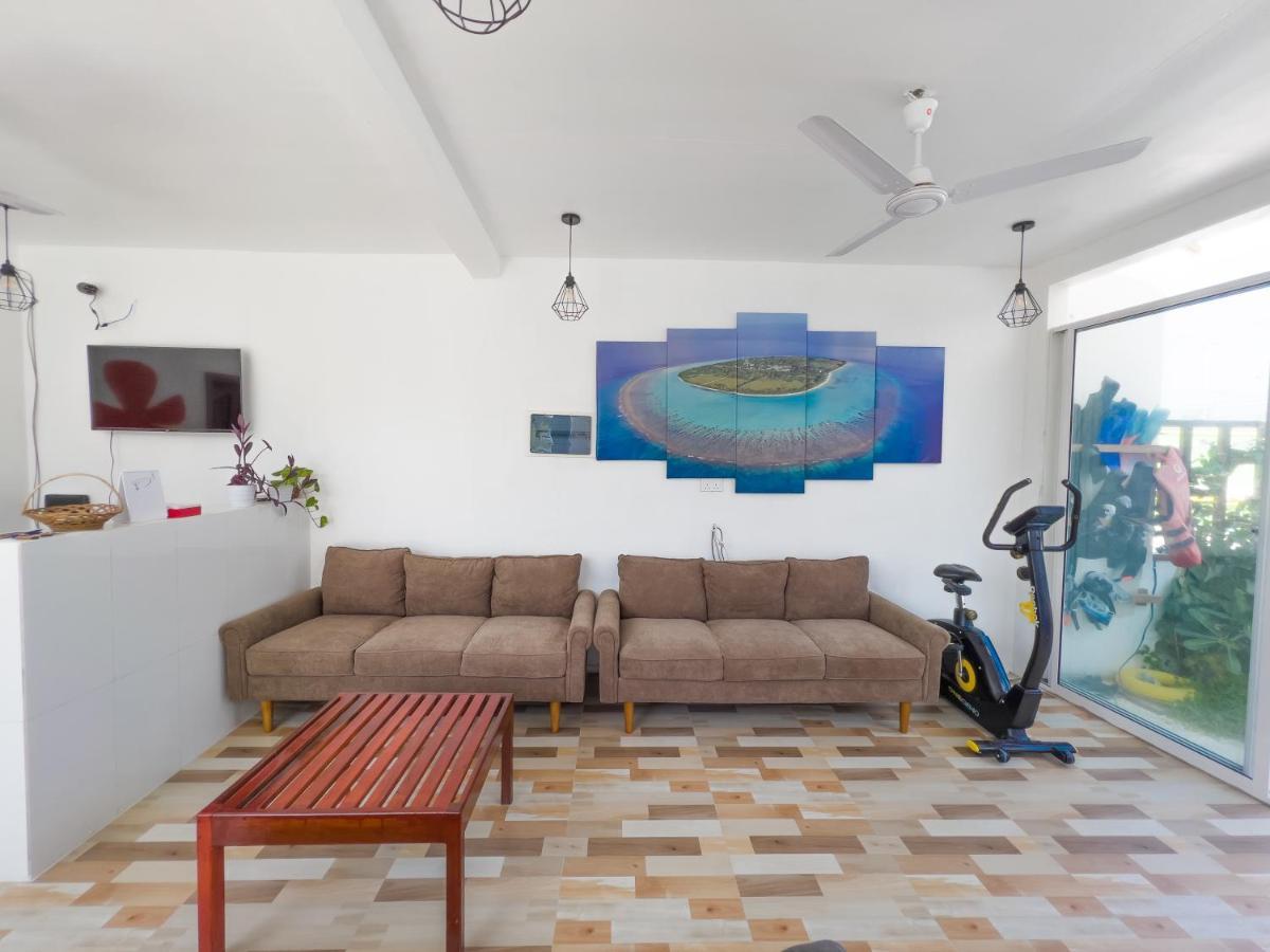 Summer Inn Thoddoo Luaran gambar